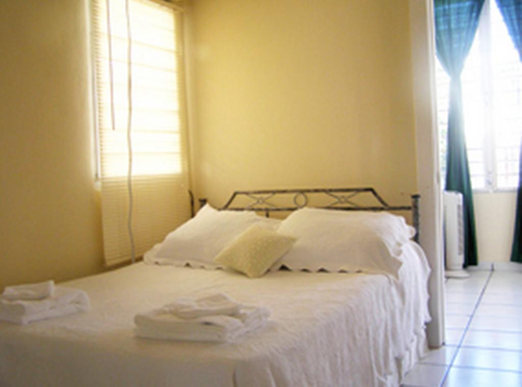 Posada Colonial Beach Villas San Juan Room photo
